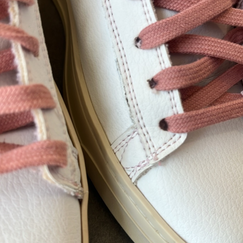 P448 white high tops with pink laces size 37 women’s - Picture 8 of 12